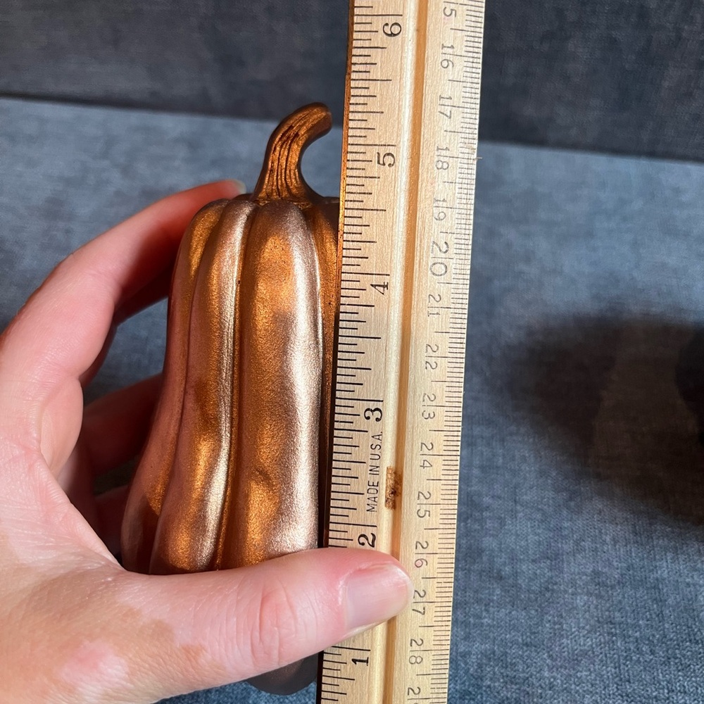 Target Bullseye Playground Resin Pumpkin Set - Picture 3 of 11